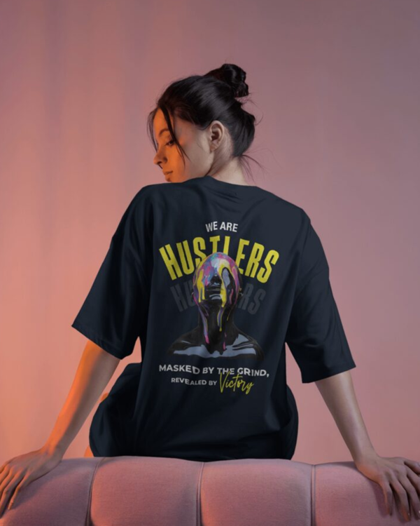 WE ARE HUSTLERS T-SHIRT | OVERSIZED | UNISEX - Image 3
